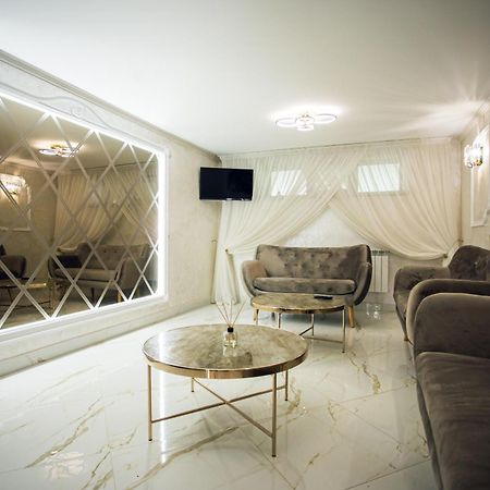Августин Hotel Solochyn Exterior photo